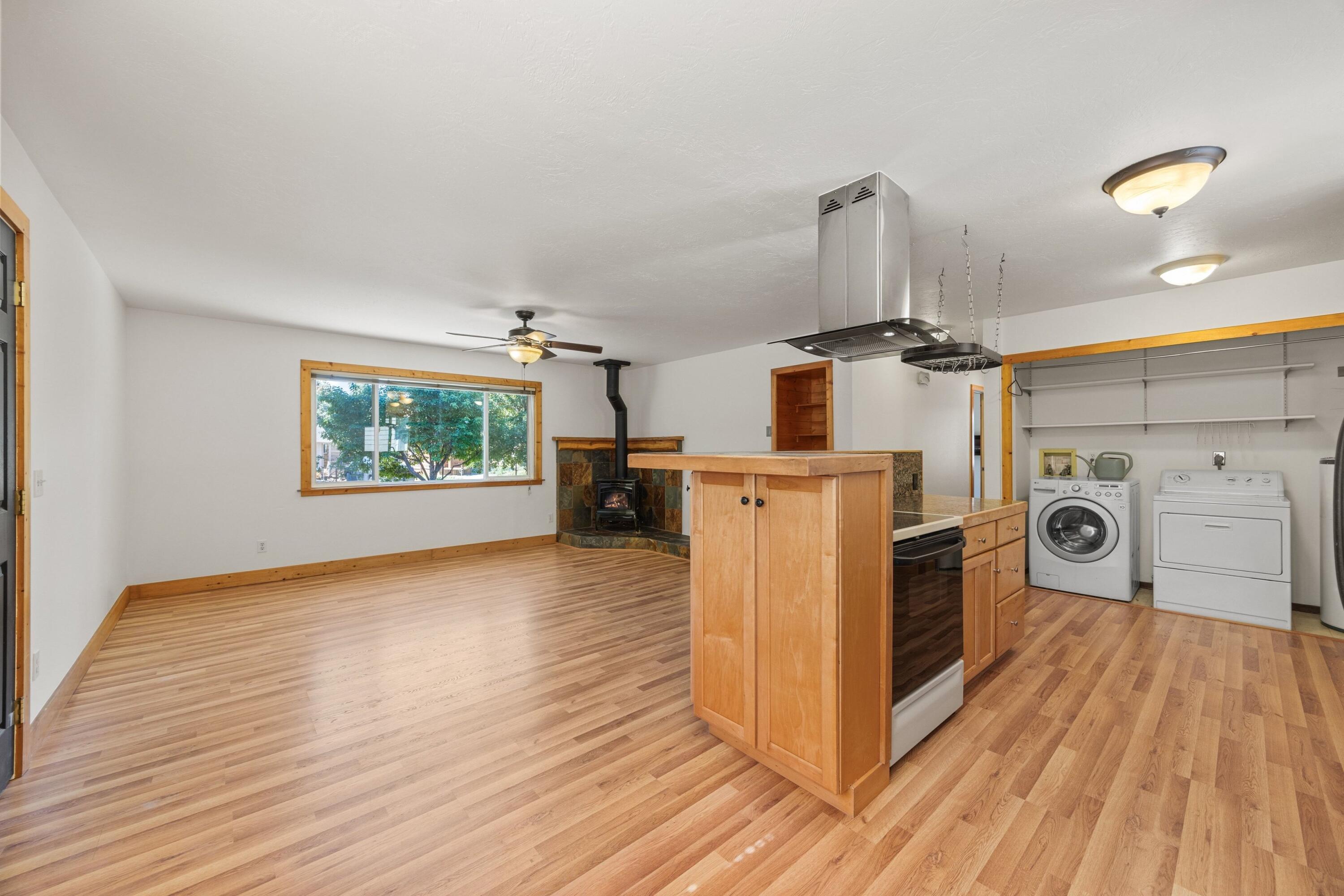 3041 BEAVER BROOK Dr