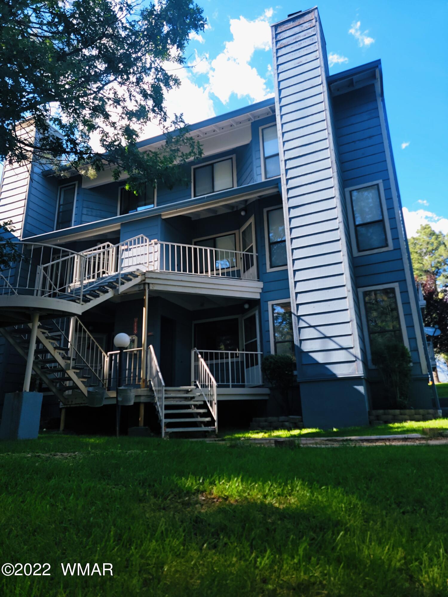 2700 S White Mountain Road, APT 807