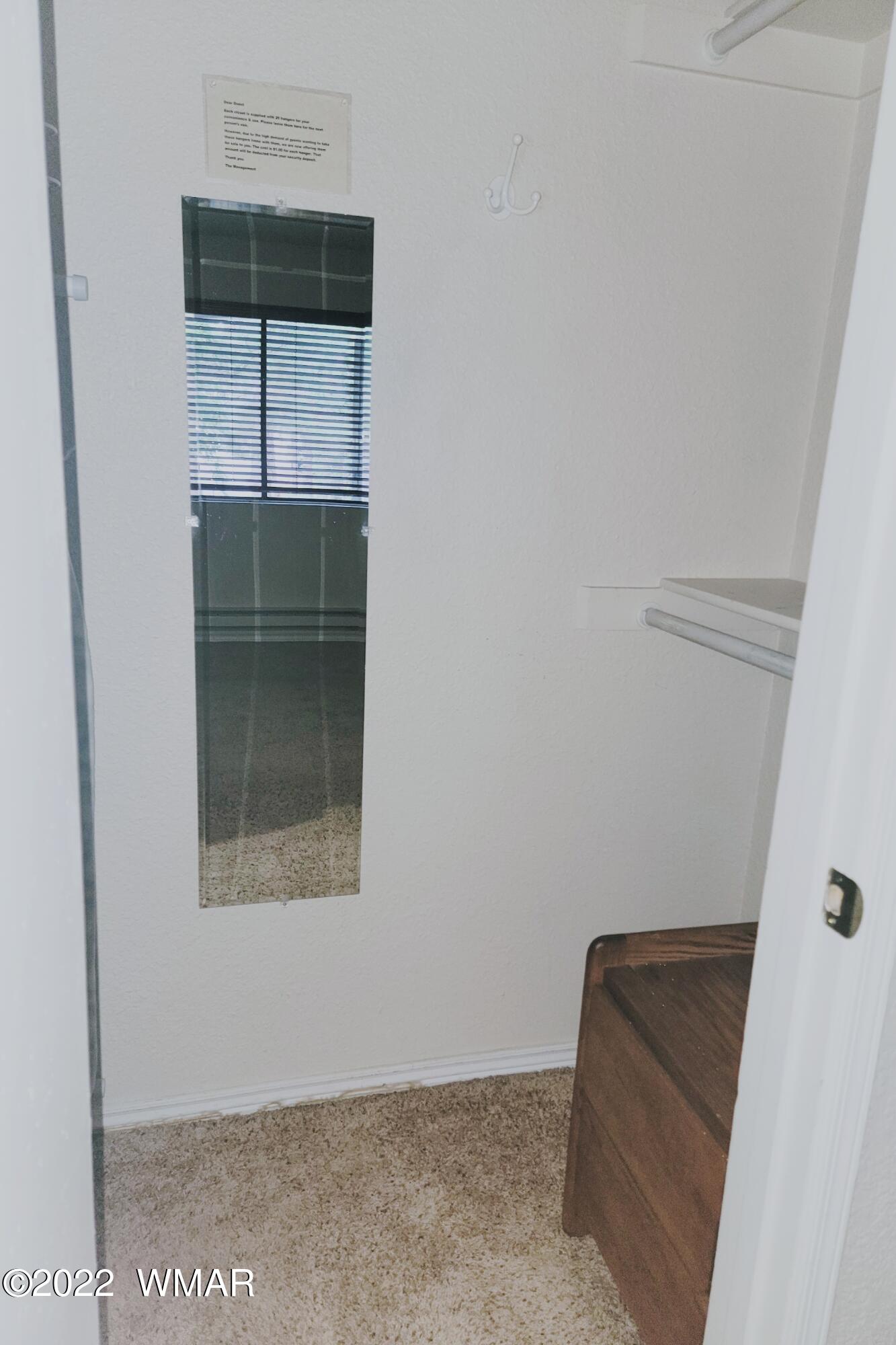 2700 S White Mountain Road, APT 807