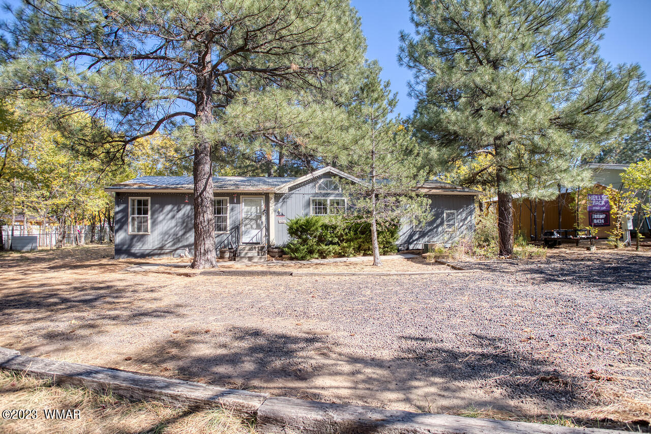 241 W Lane Circle