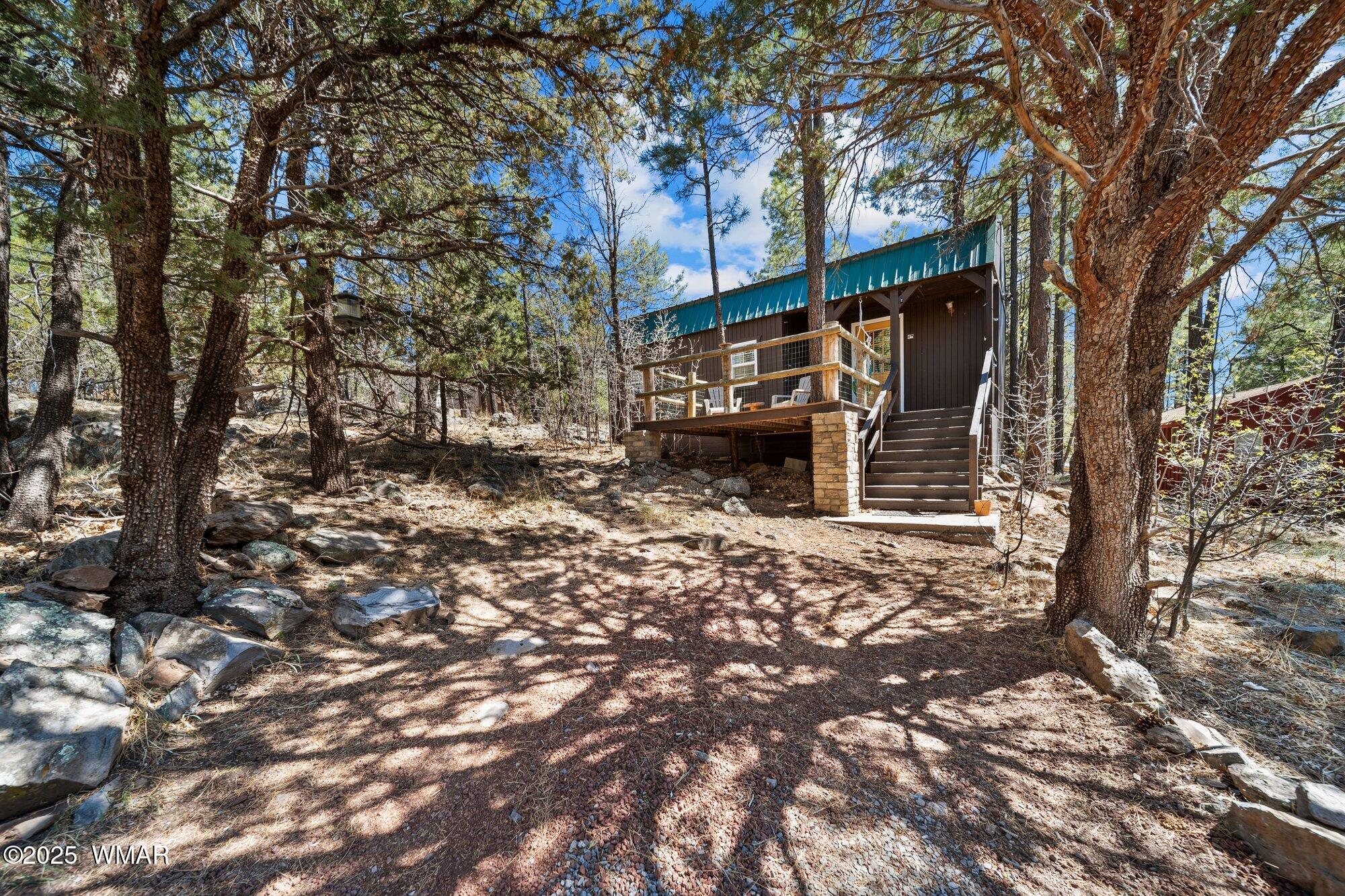 943 Backwoods Trail