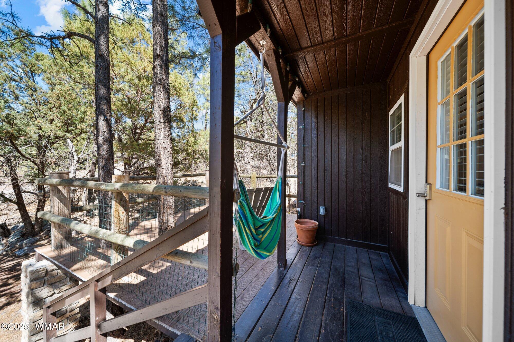 943 Backwoods Trail