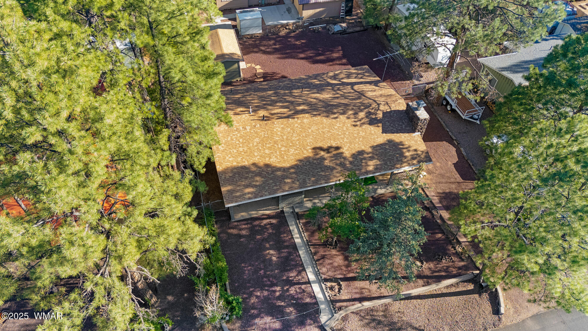 2681 W Reidhead