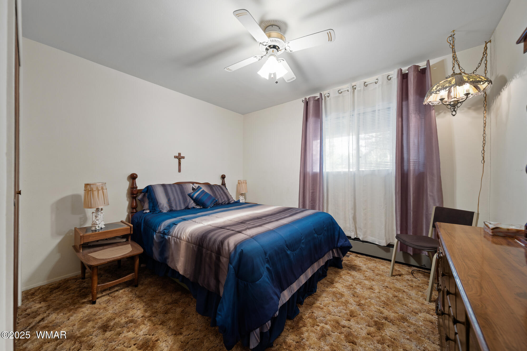 2681 W Reidhead