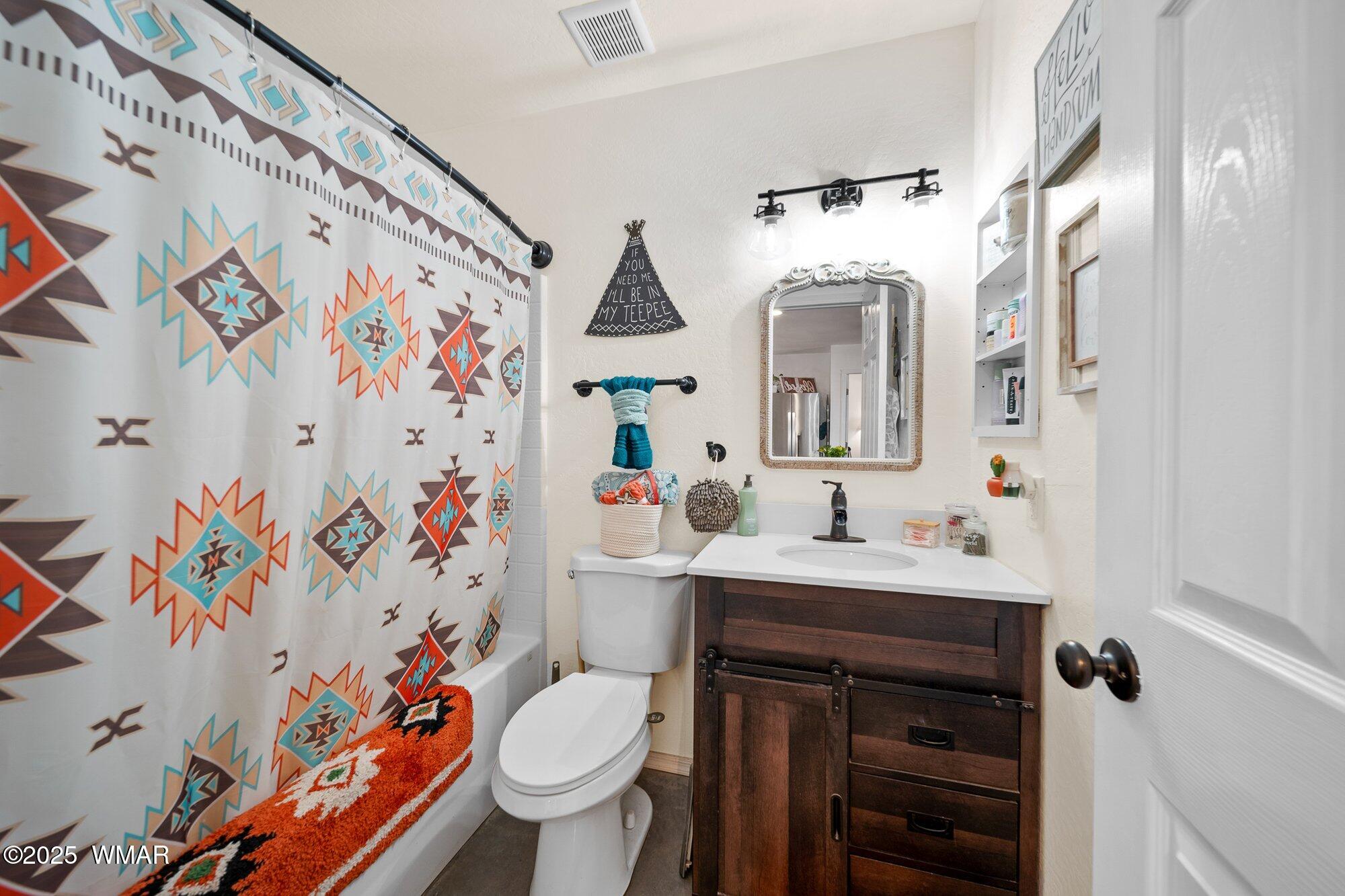 3036 W Plum Blossom Lane