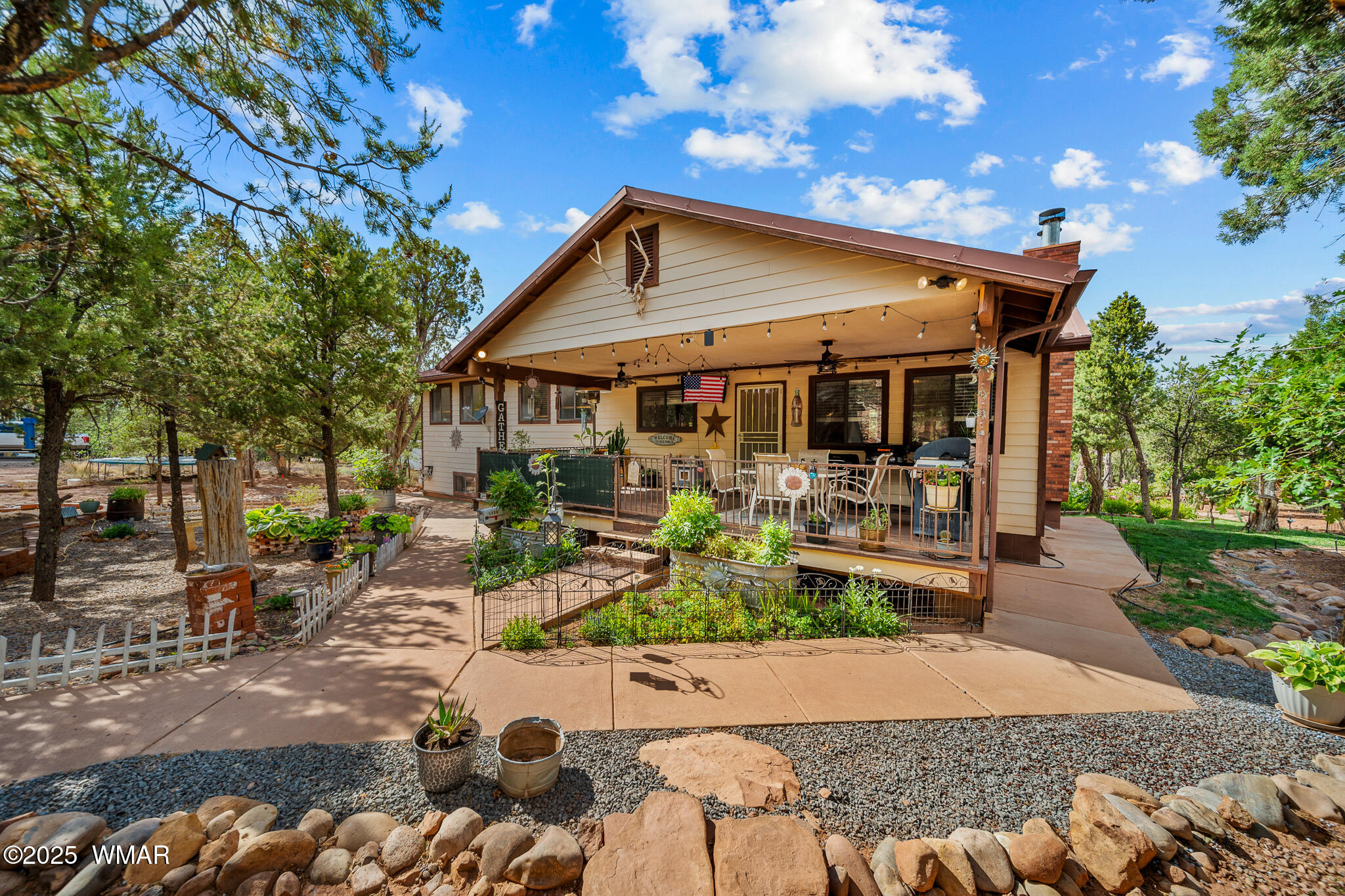 6711 Bandido Way