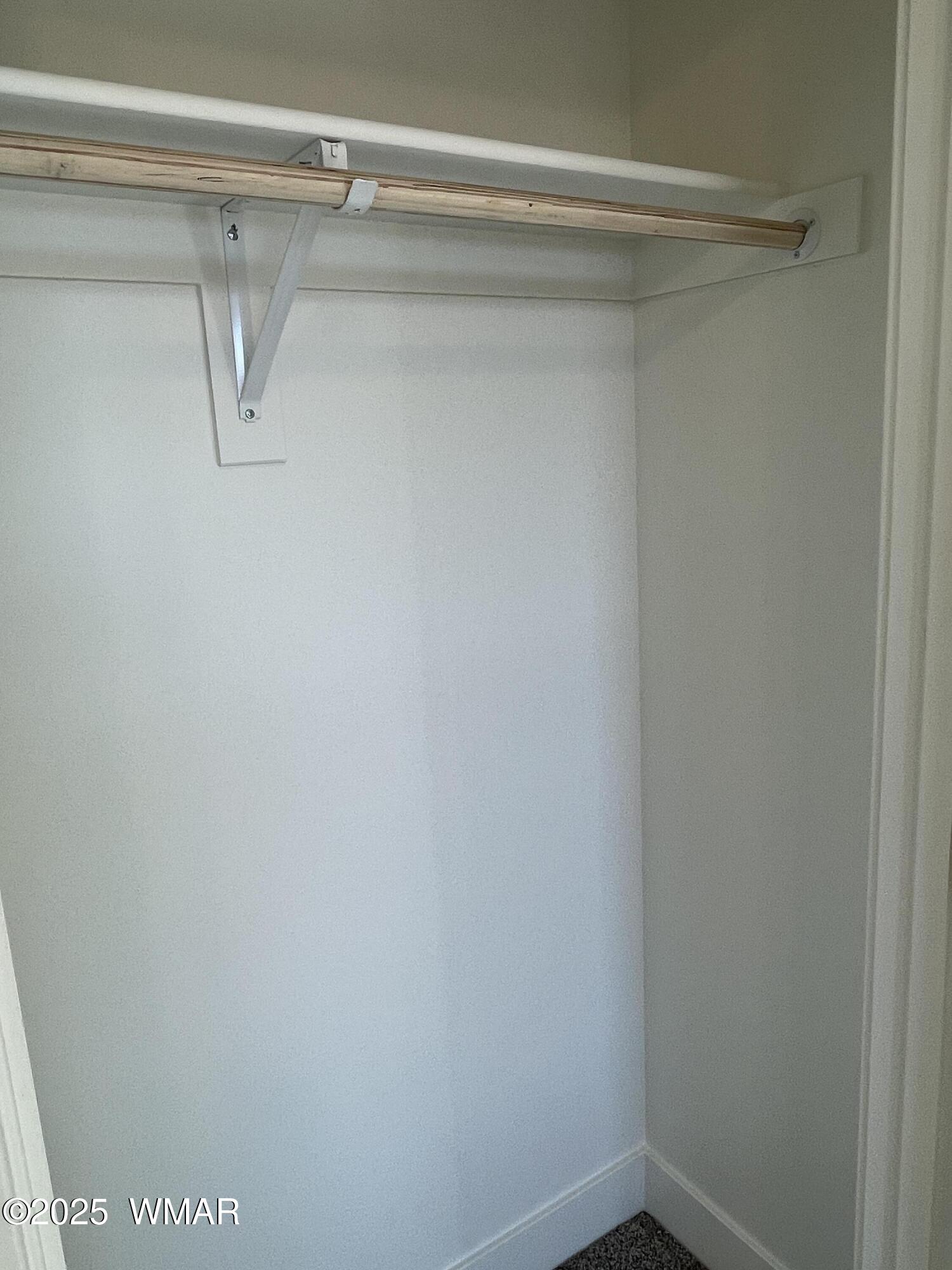 21 S Foothills Boulevard