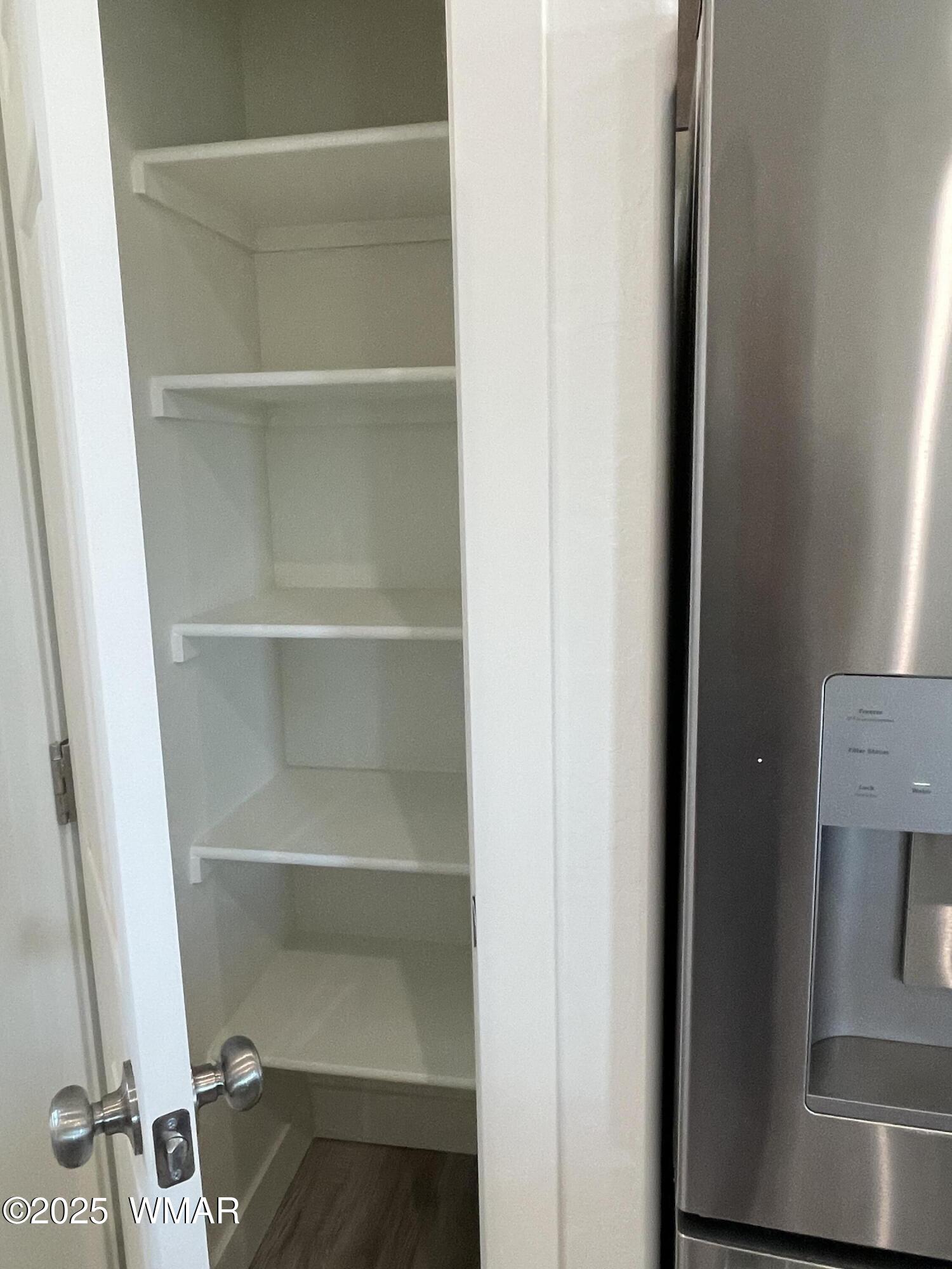 21 S Foothills Boulevard