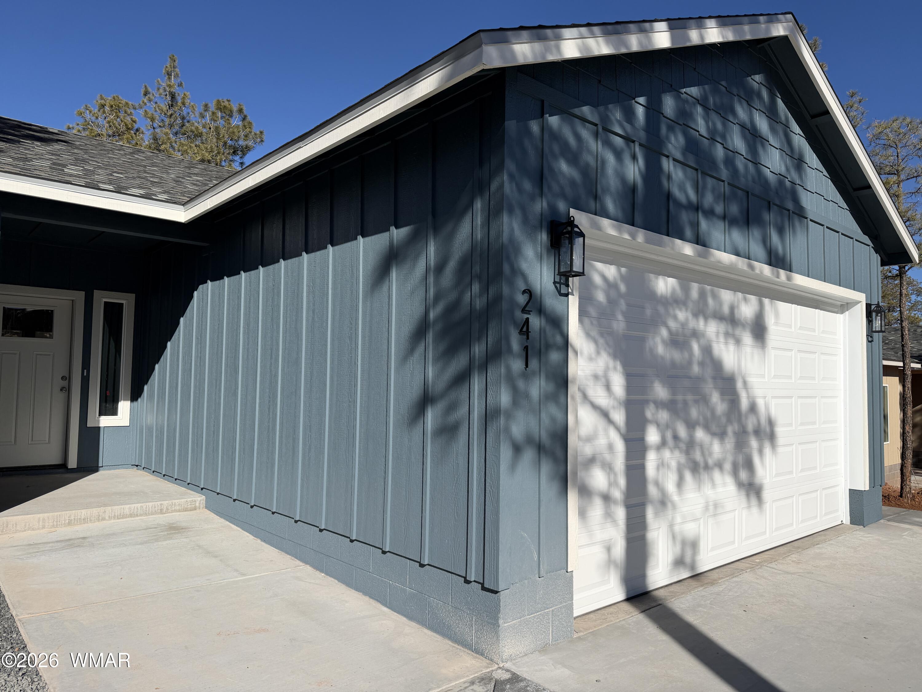 241 W White Fir Drive