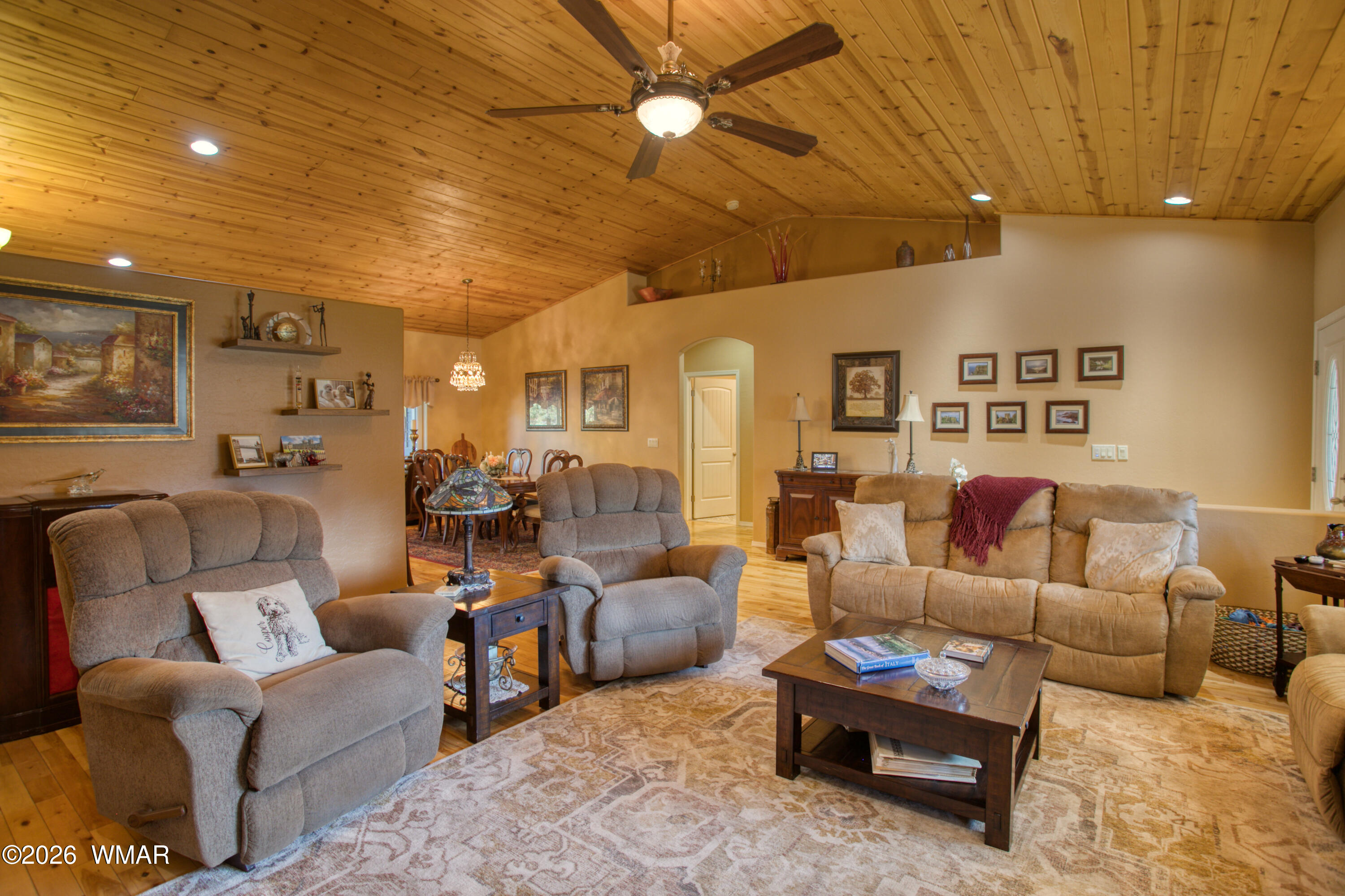 925 Wild Horse Road