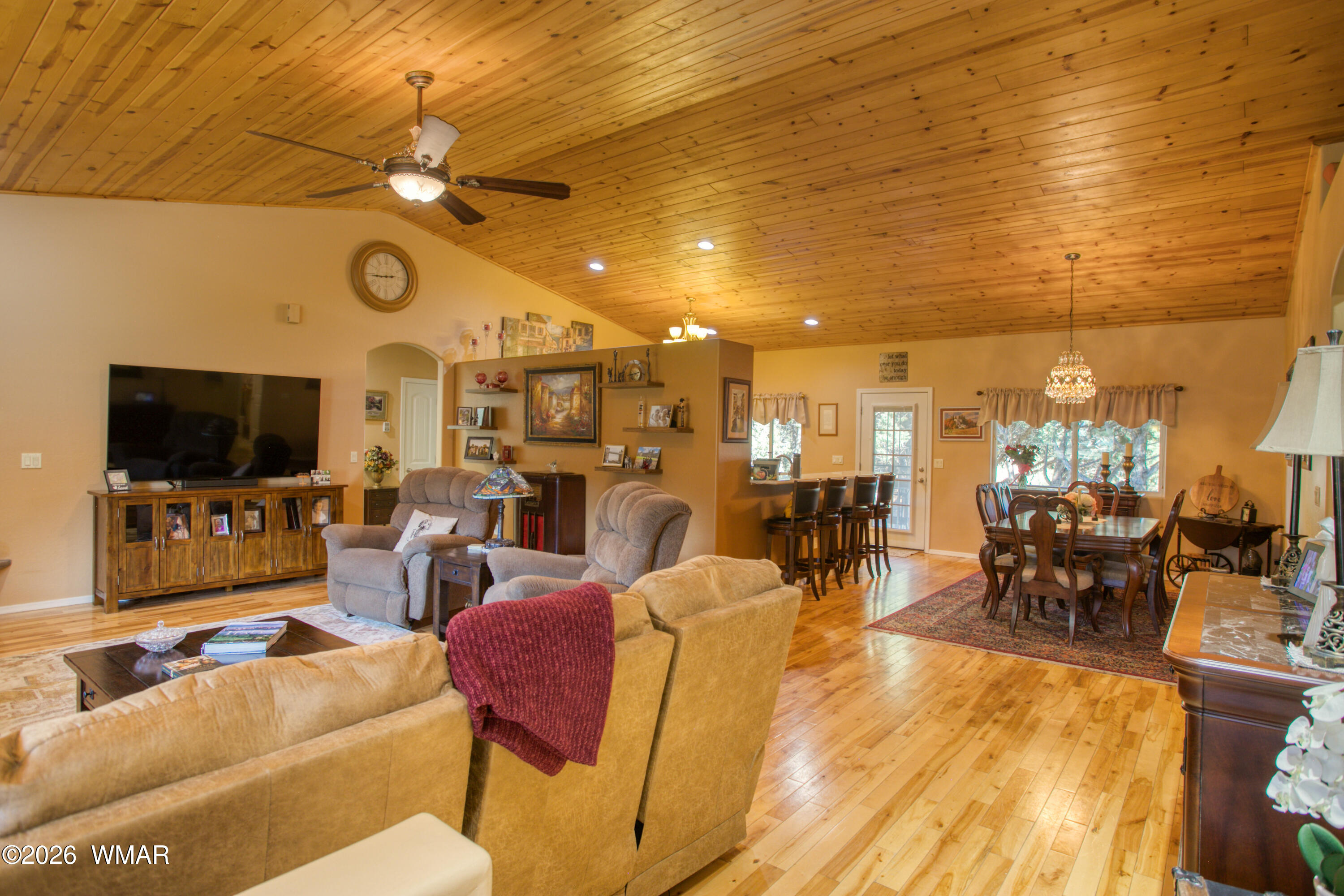 925 Wild Horse Road