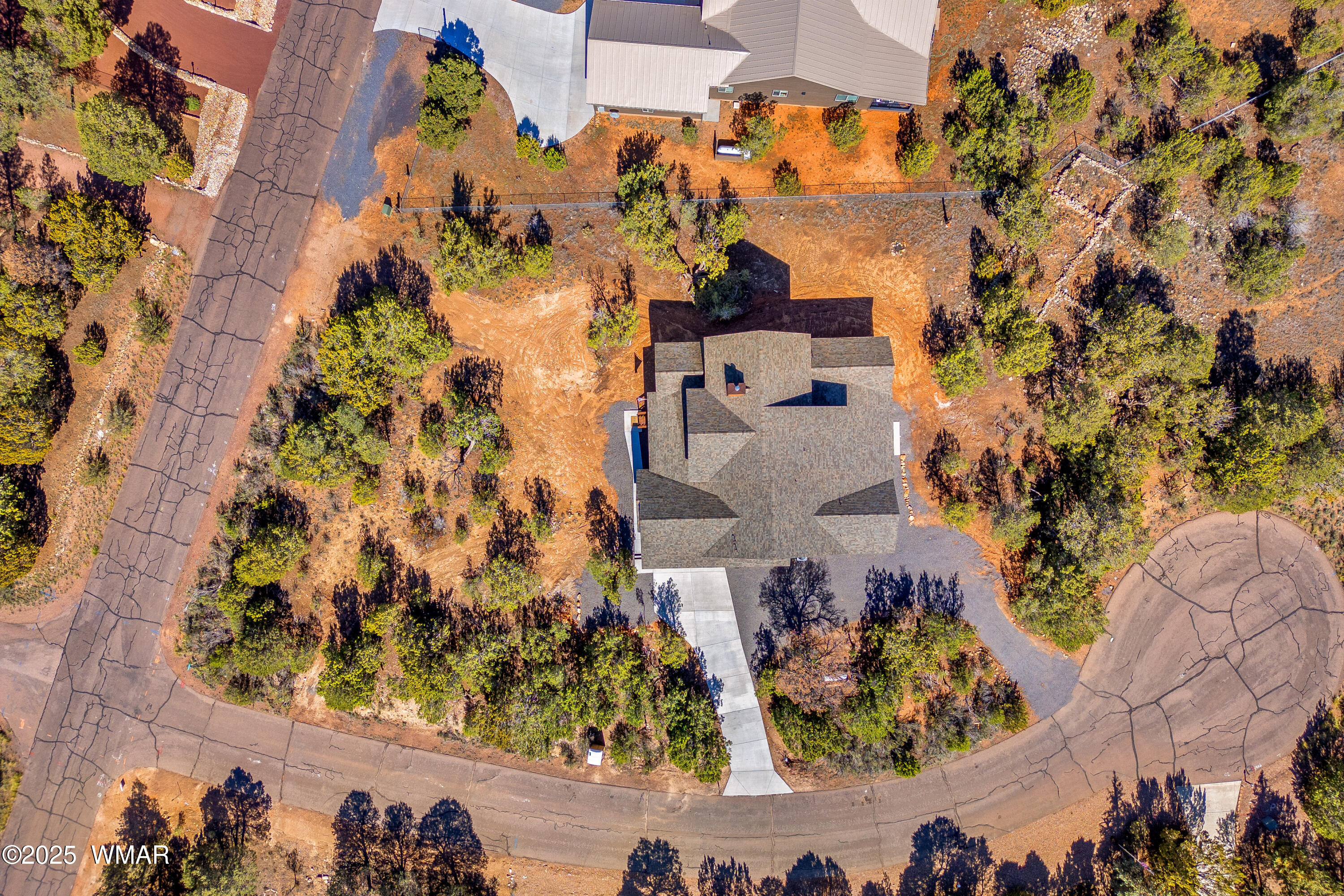 2268 Roundabout Circle