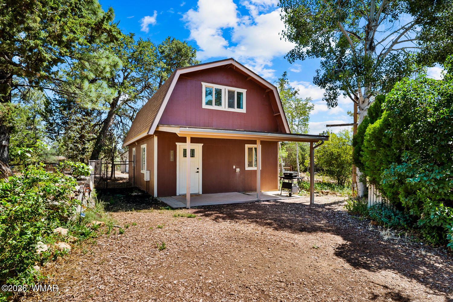 2961 Deer Trail