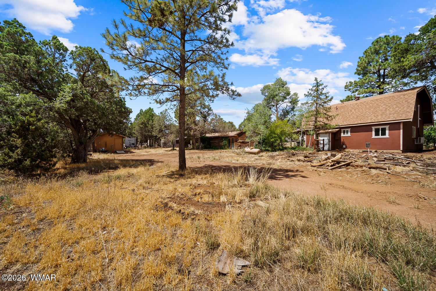 2961 Deer Trail