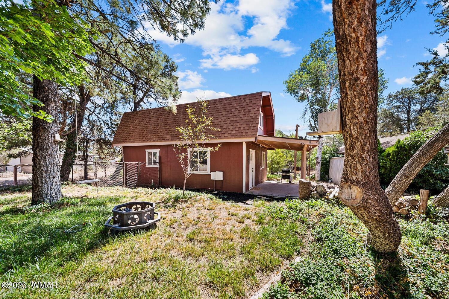2961 Deer Trail