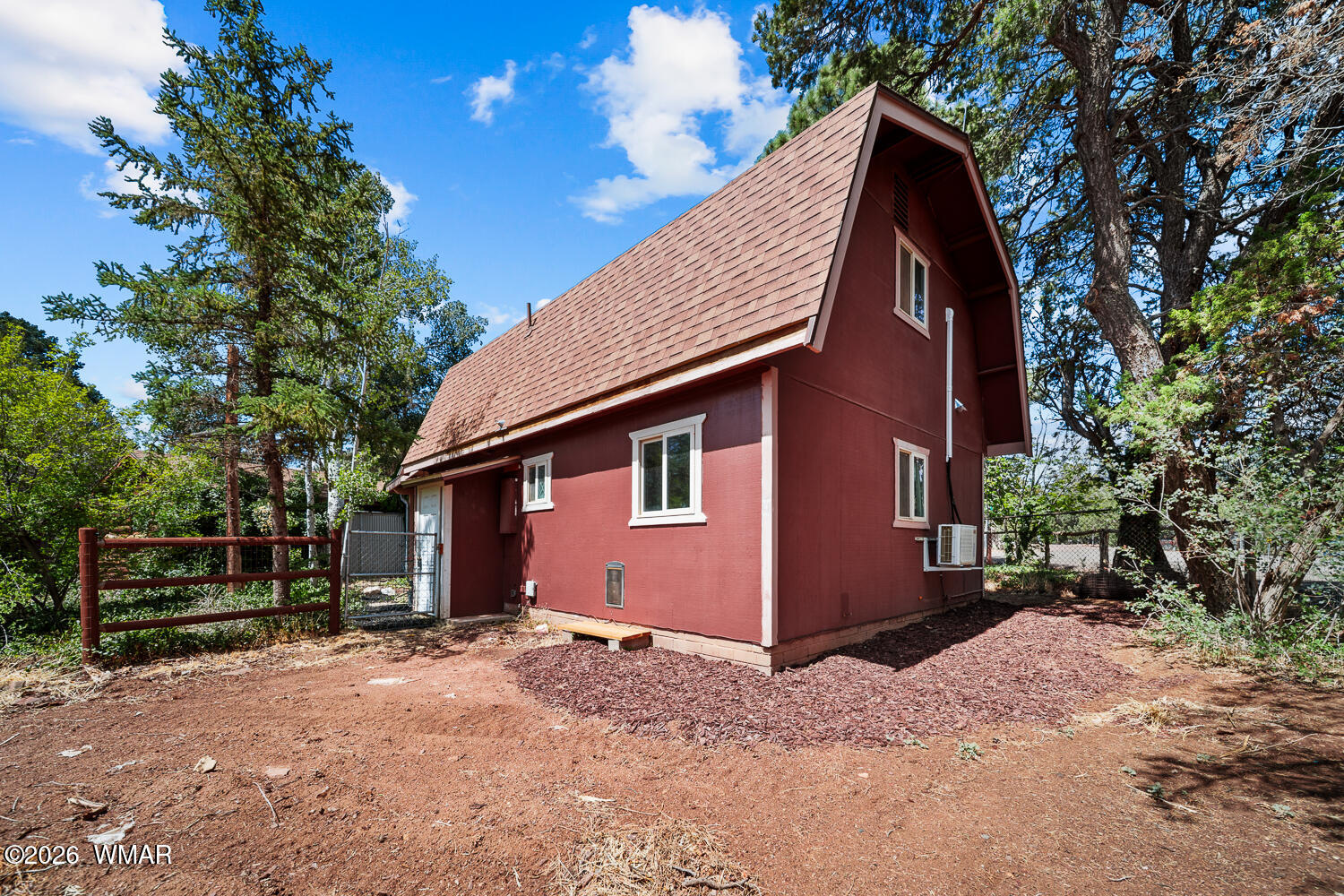 2961 Deer Trail