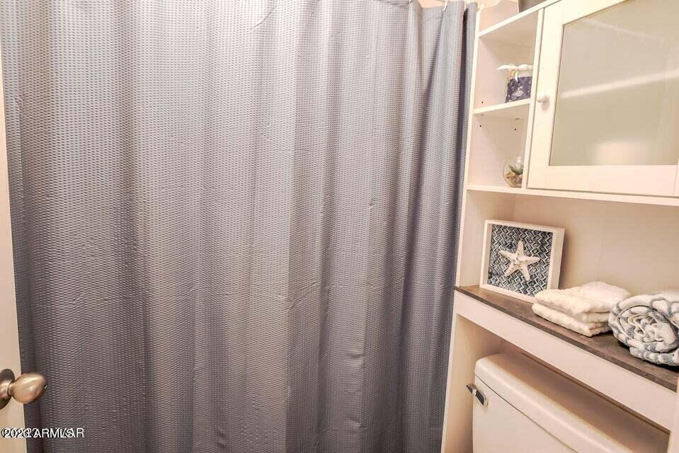 2700 S WHITE MOUNTAIN Road, 721