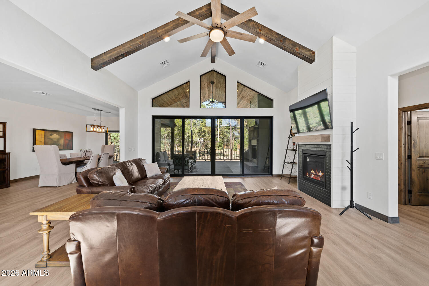 4520 W HAWTHORN Road