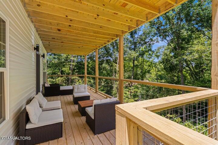 1023 Boardly Hills Boulevard
