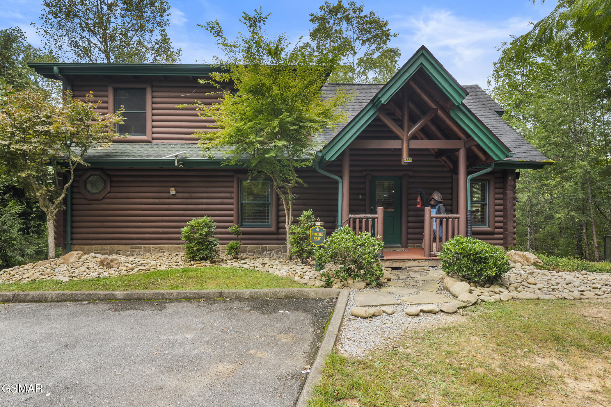 635 Gatlinburg Falls Way