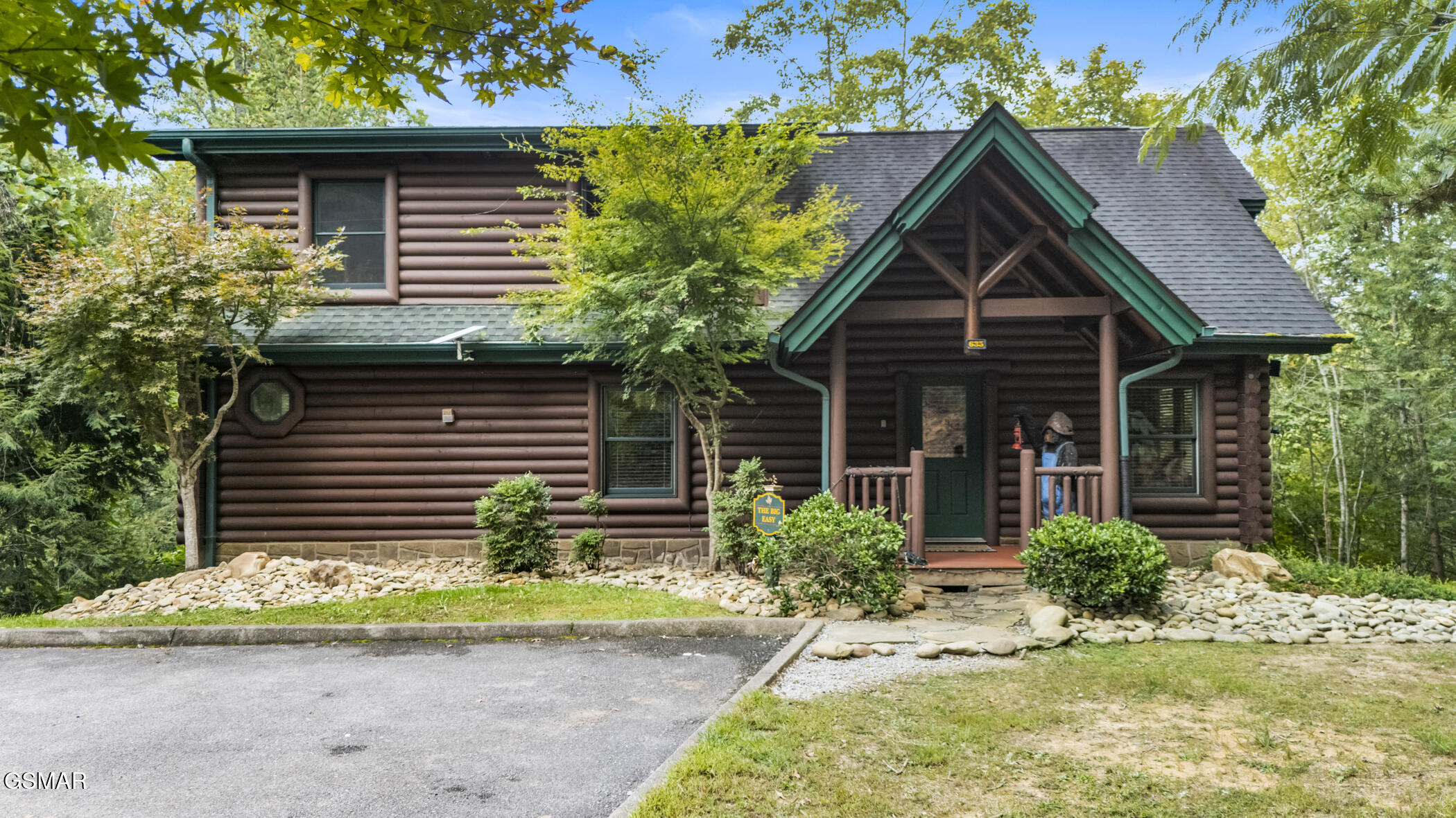 635 Gatlinburg Falls Way