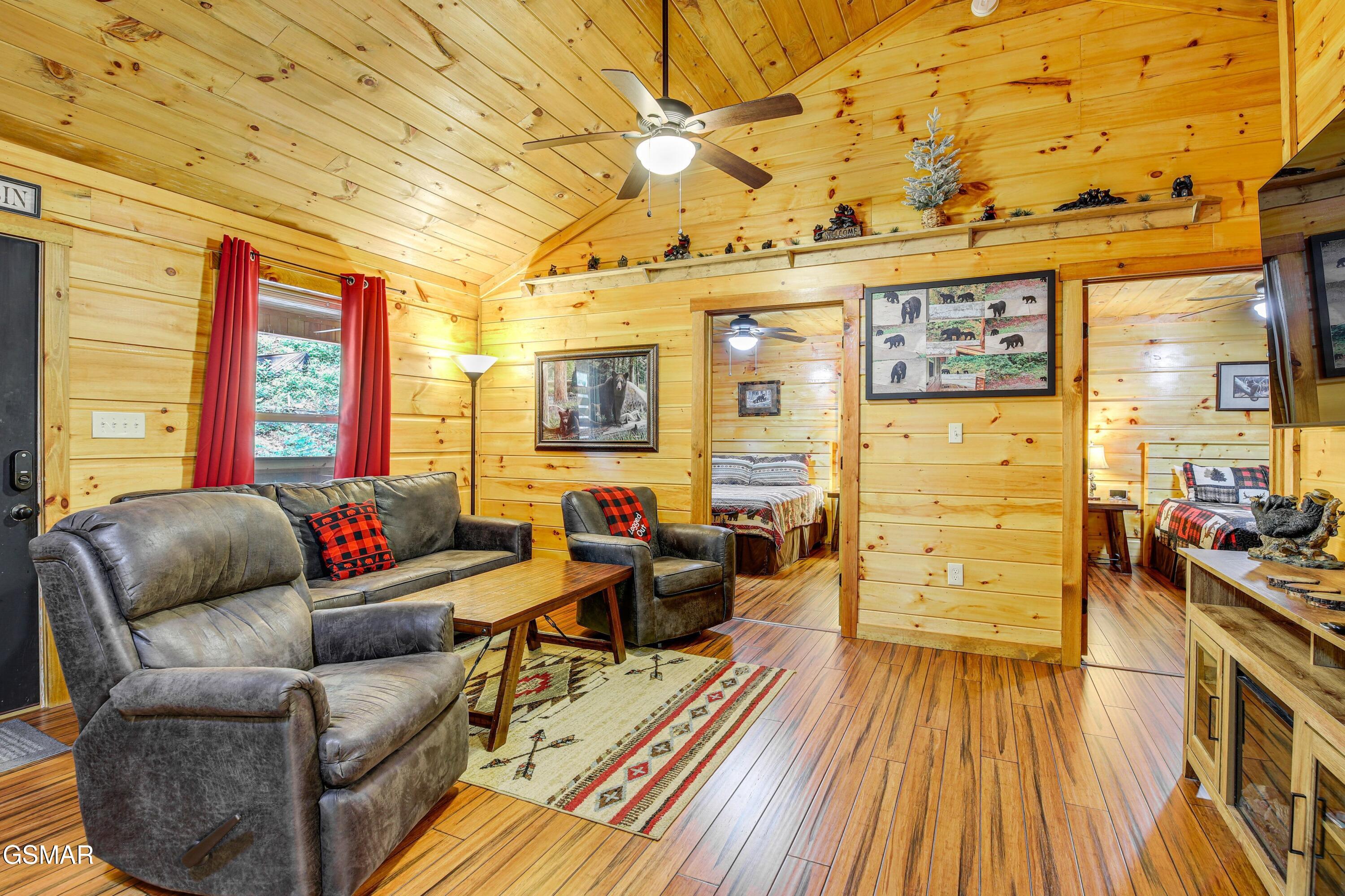 1046 Cheshire Court