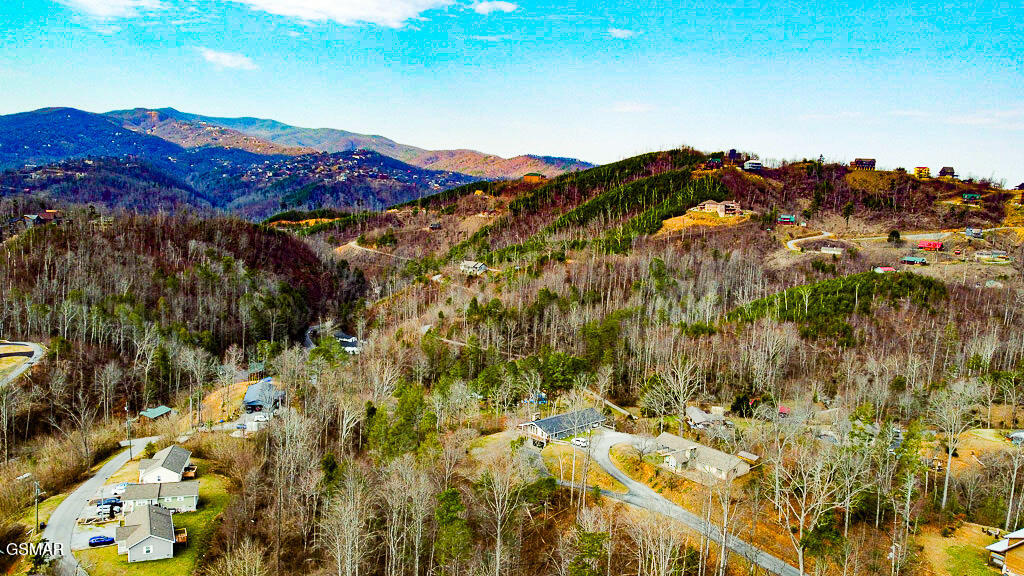 1046 Cheshire Court