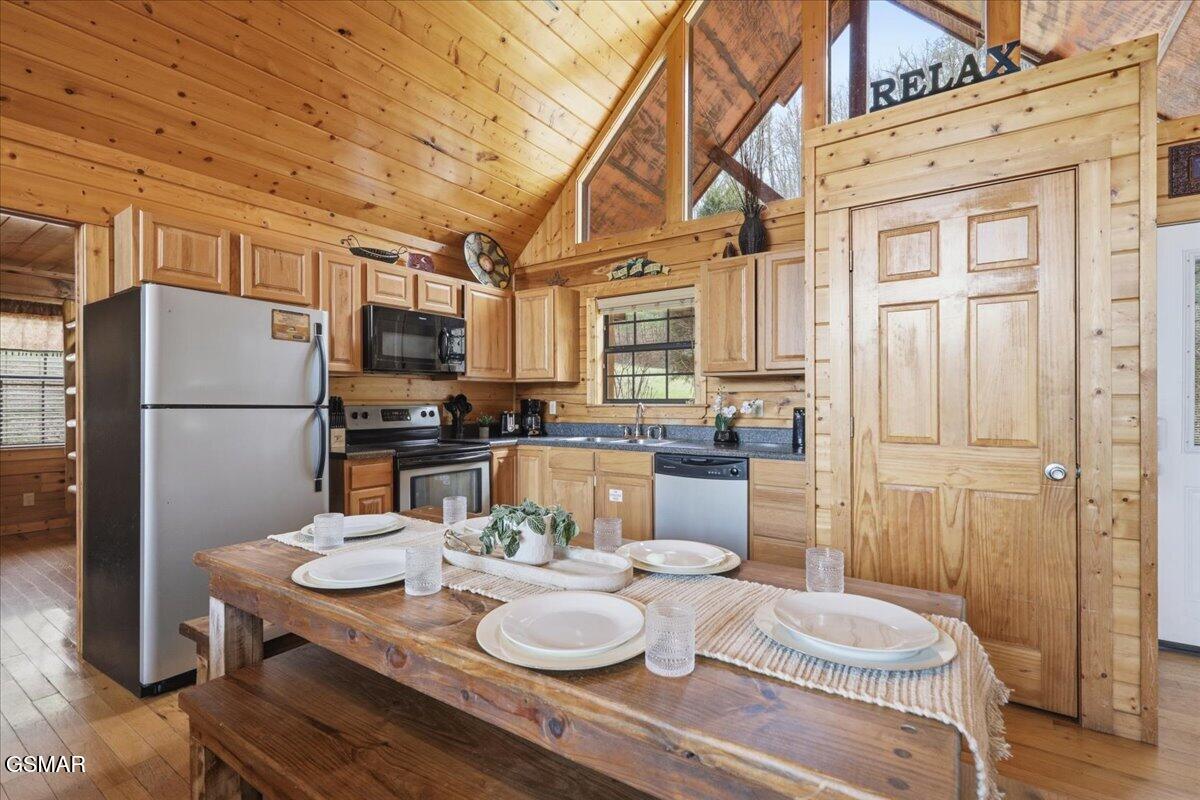 1503 Turkey Trot Way