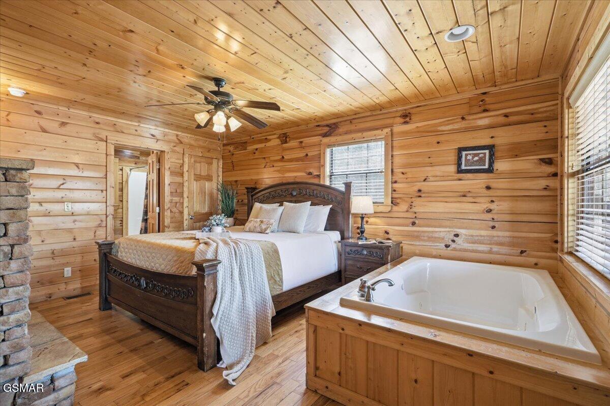 1503 Turkey Trot Way