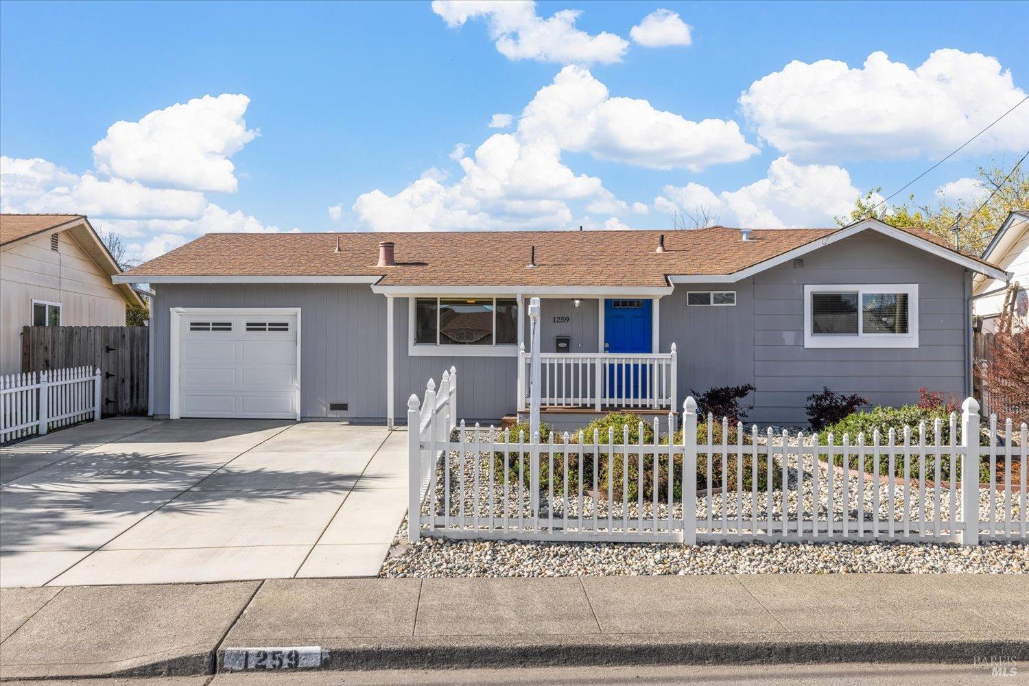 1259 Marian Way