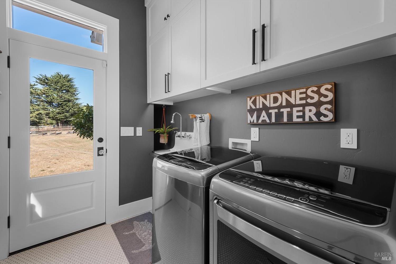 1990 Middle Two Rock Rd