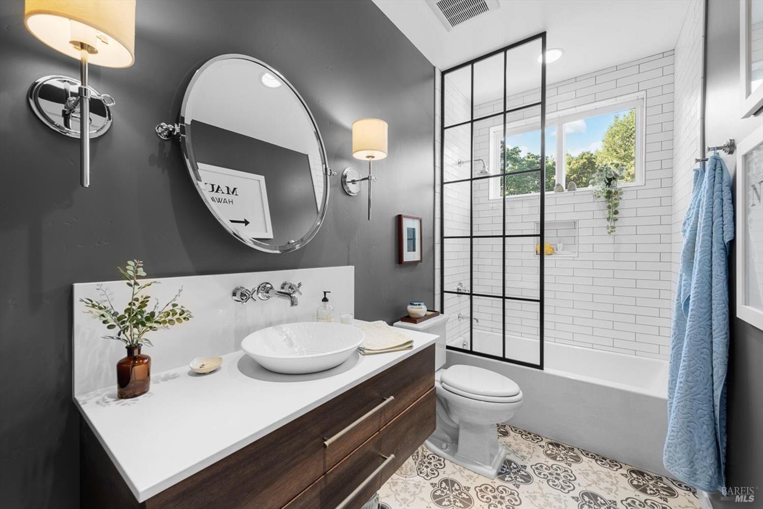 1990 Middle Two Rock Rd