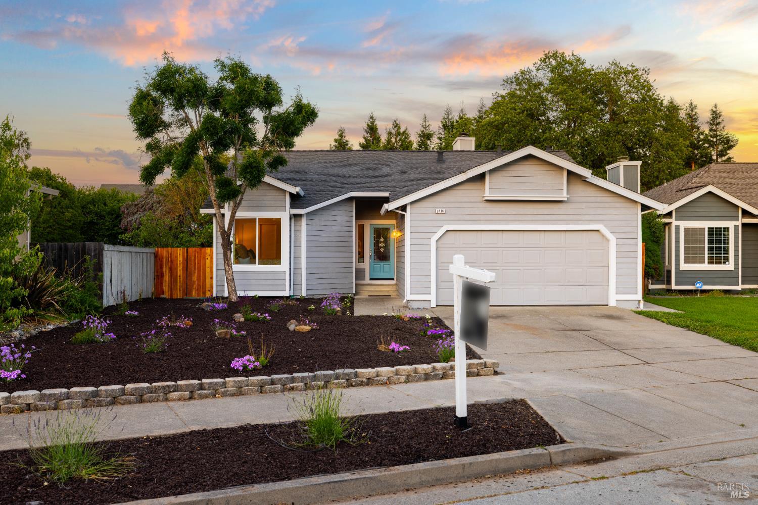 2410 Pinercrest Dr