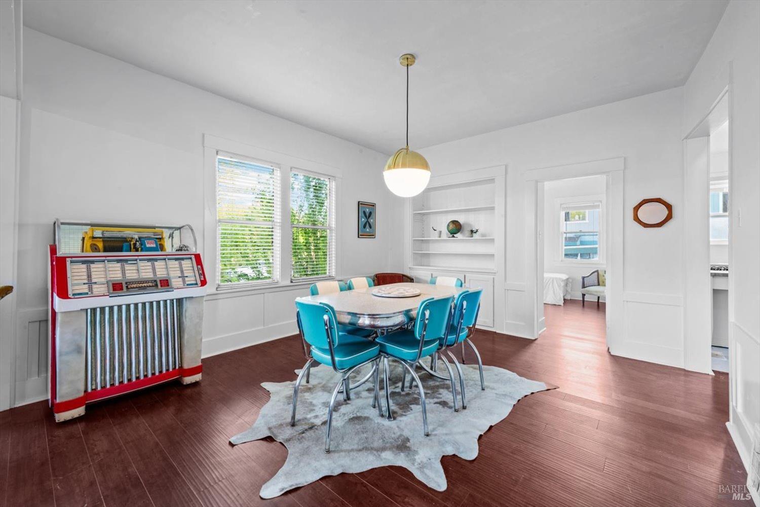 133 S East St