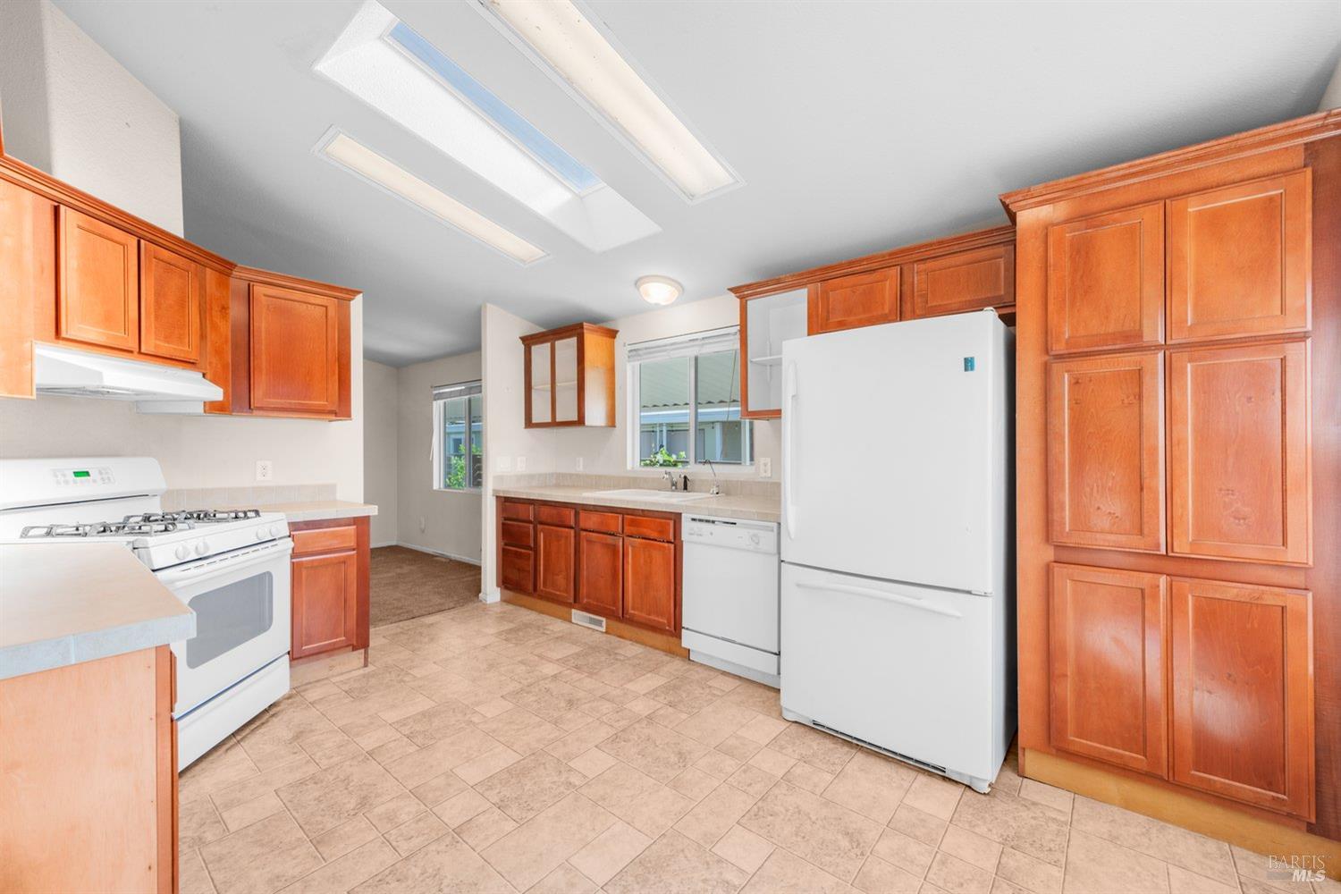 6468 Washington St, Spc 63