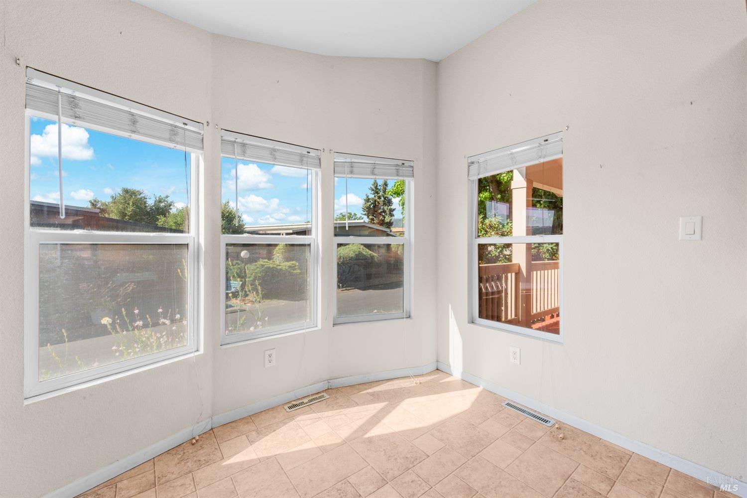 6468 Washington St, Spc 63