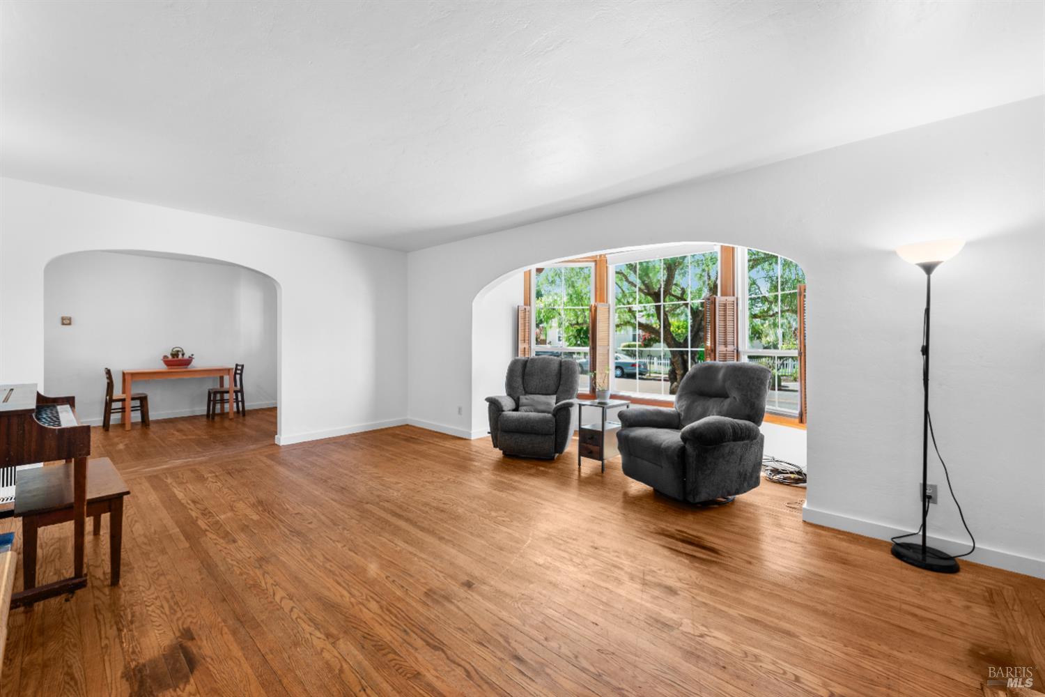 501 Mountain View Ave