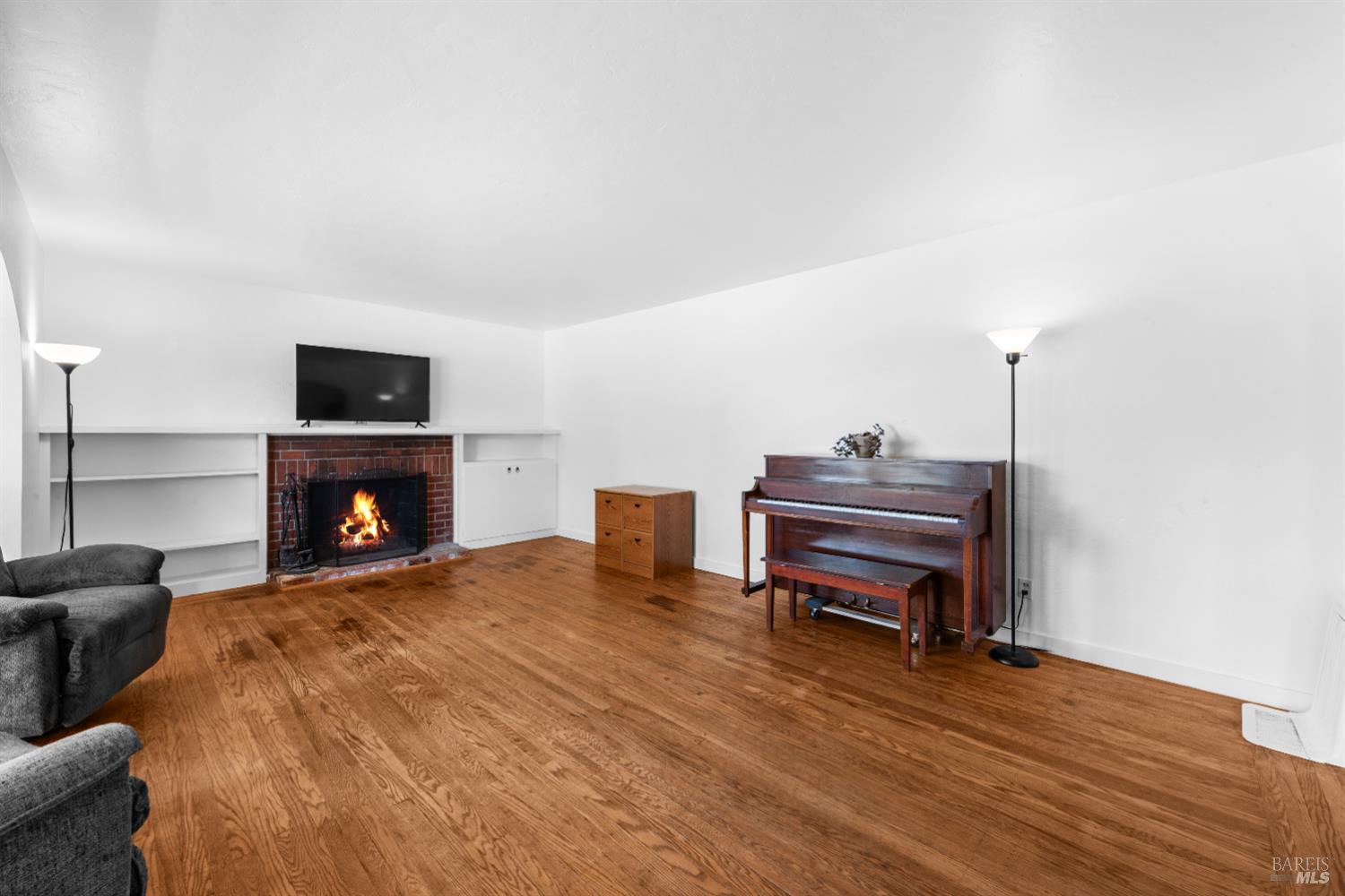 501 Mountain View Ave