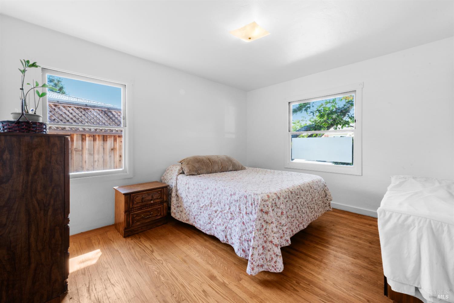 501 Mountain View Ave