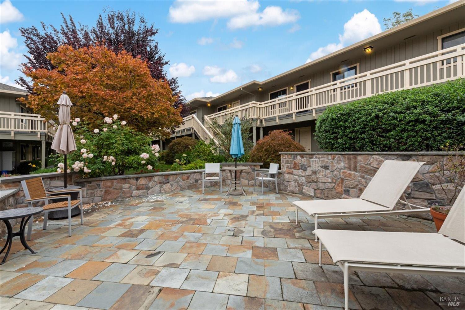 720 Petaluma Blvd S #27