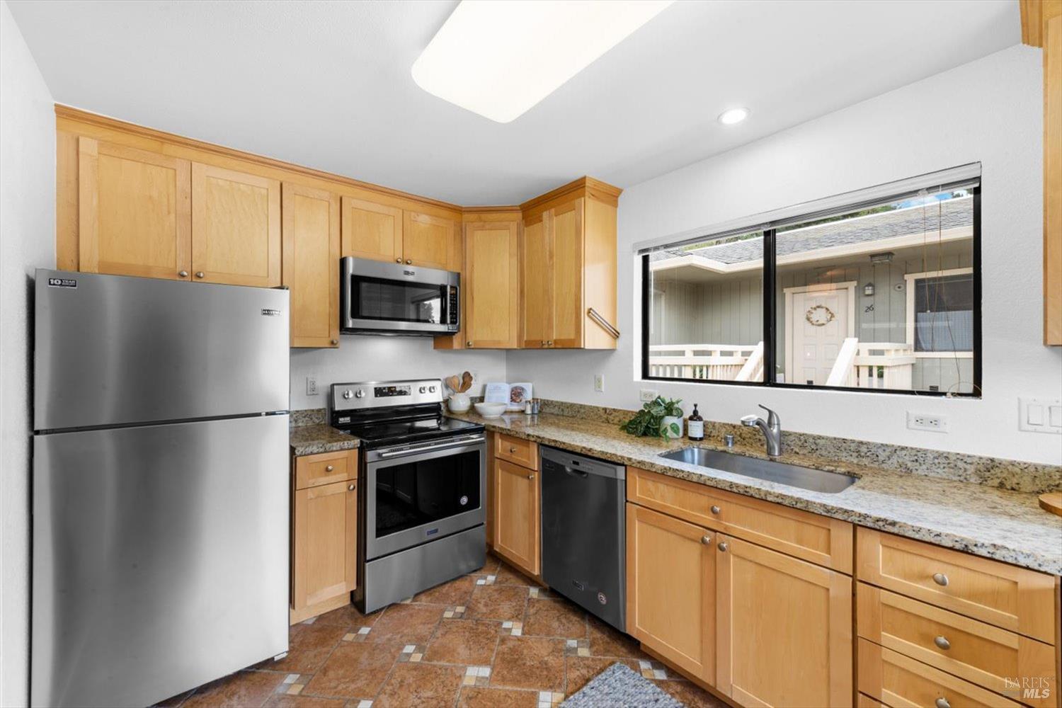 720 Petaluma Blvd S #27