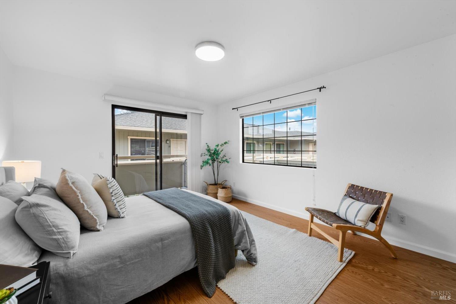 720 Petaluma Blvd S #27