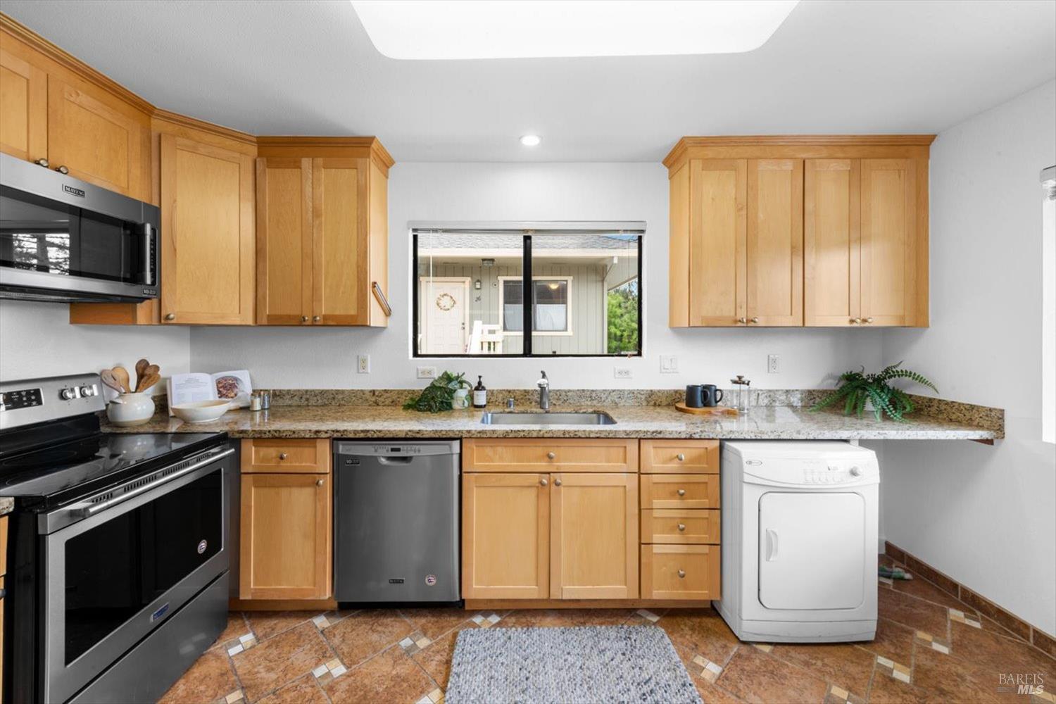 720 Petaluma Blvd S #27