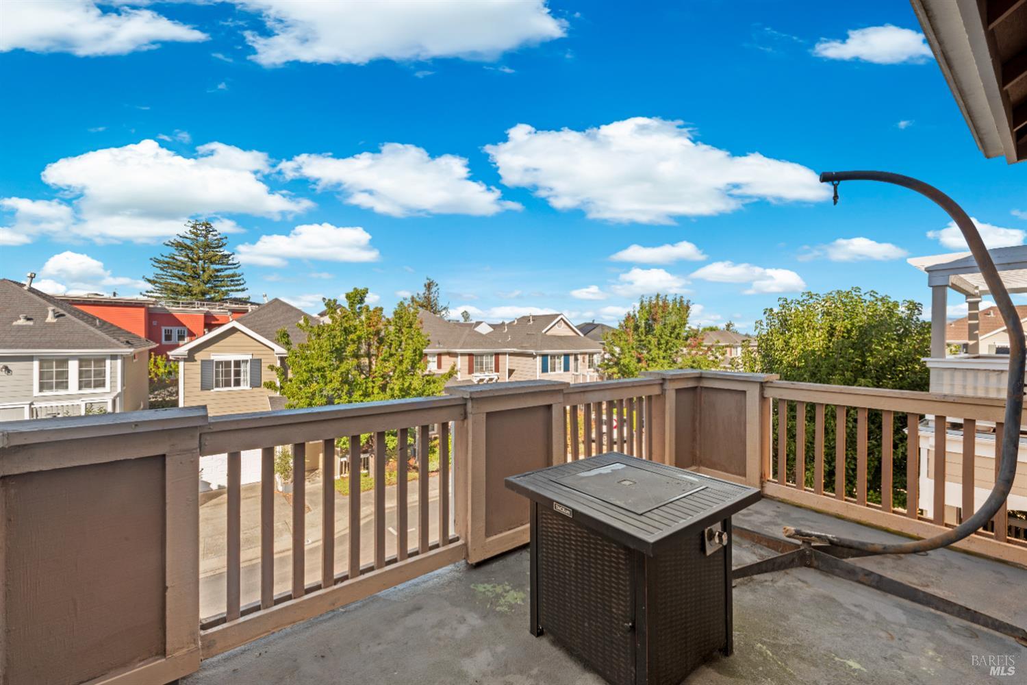 1028 Addison Cir