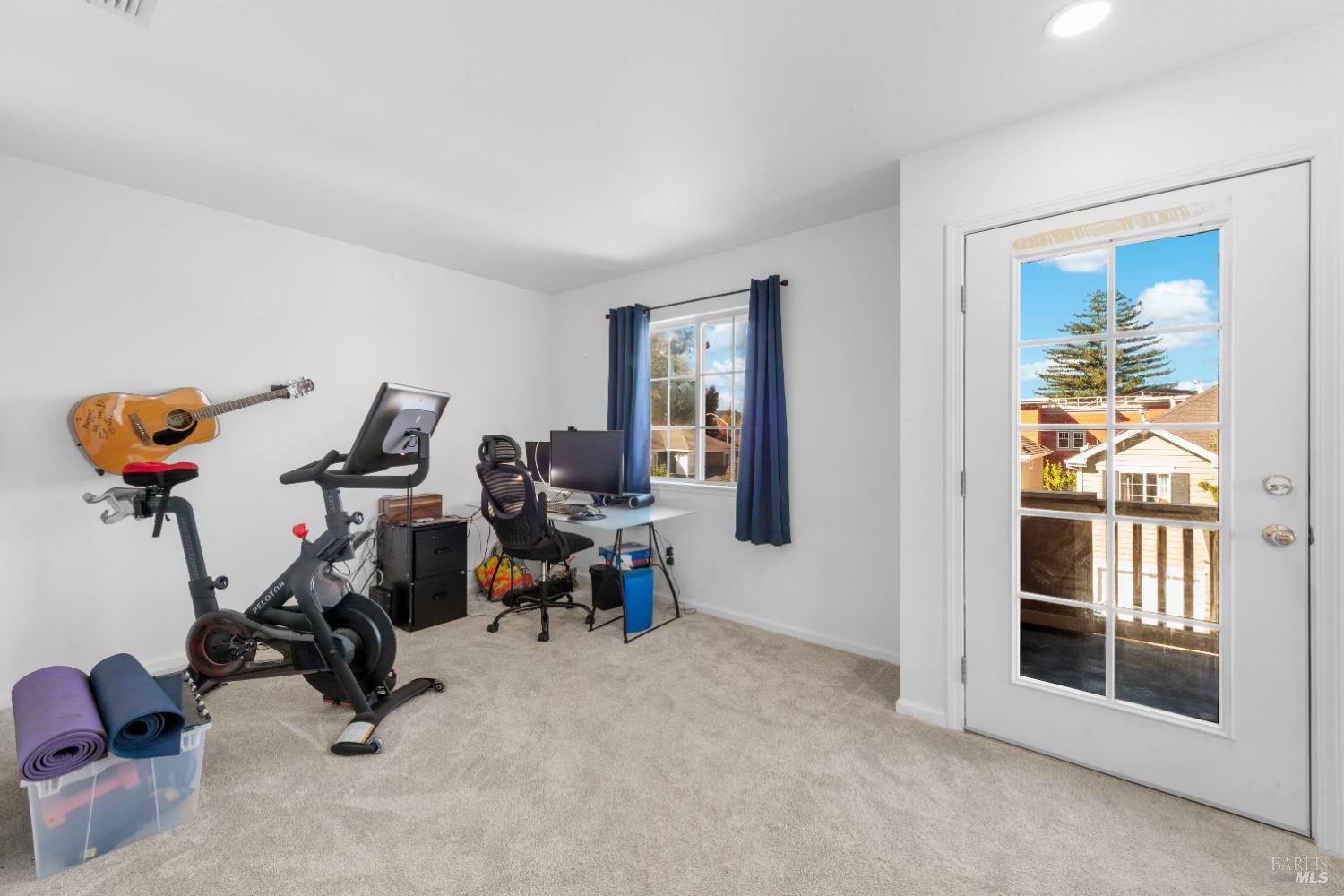 1028 Addison Cir