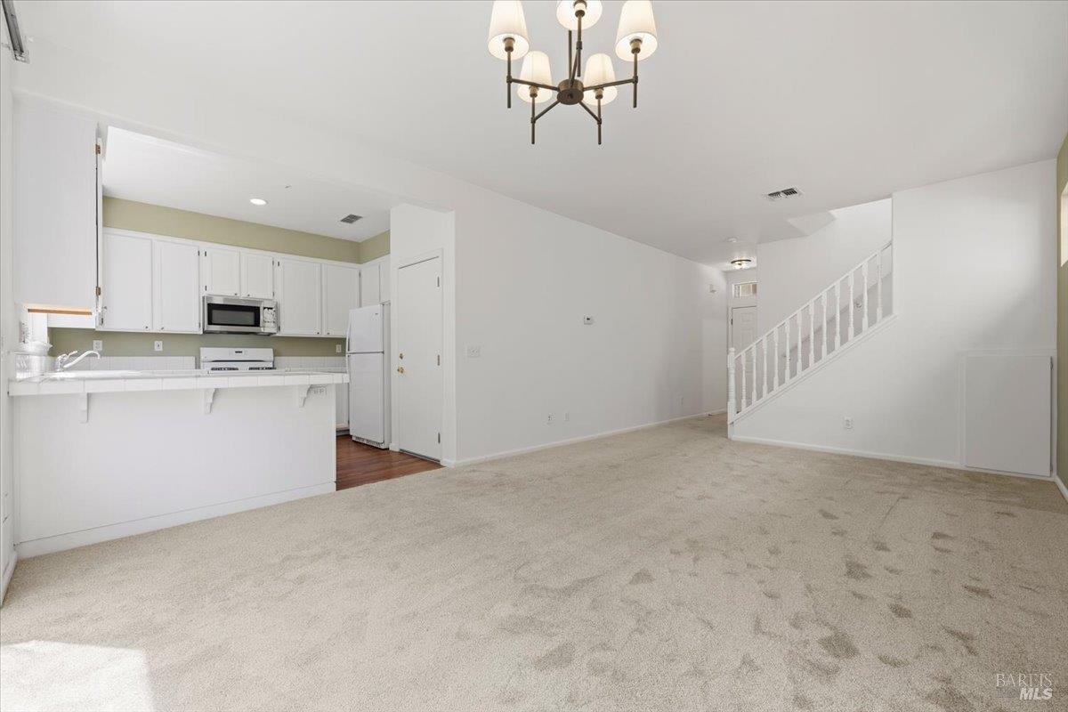 1028 Addison Circle