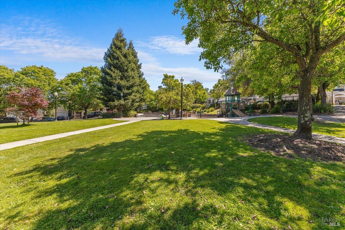 1028 Addison Circle