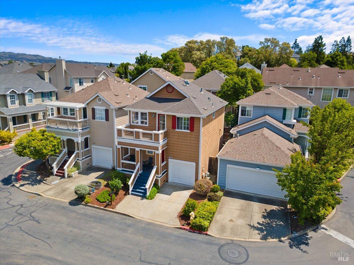 1028 Addison Circle