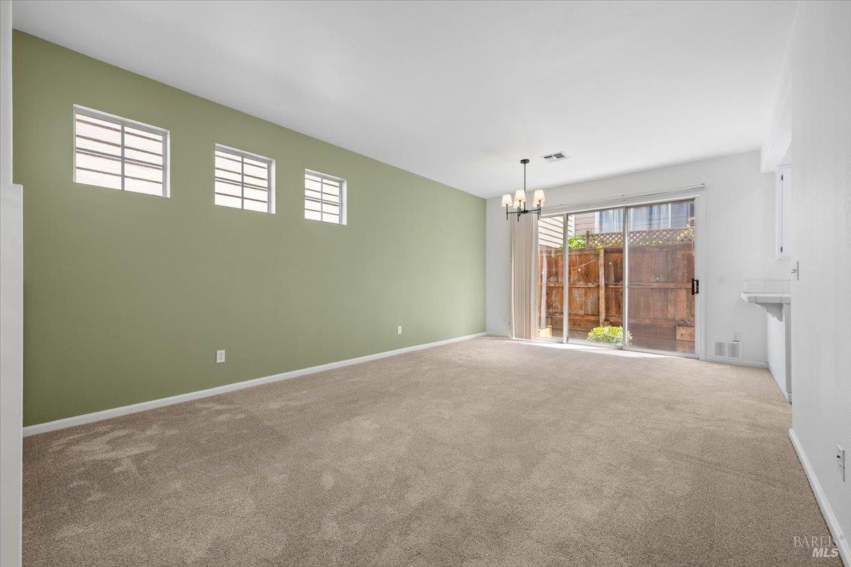 1028 Addison Circle