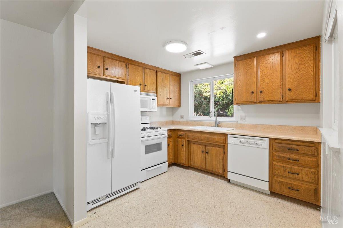 417 Deerfield Circle